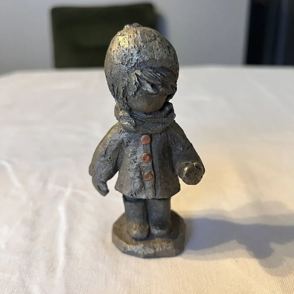 Walli Ortman Hudson Pewter Winter Mitten Cap Snow‎ Day Boy Girl 4.5” Figurine